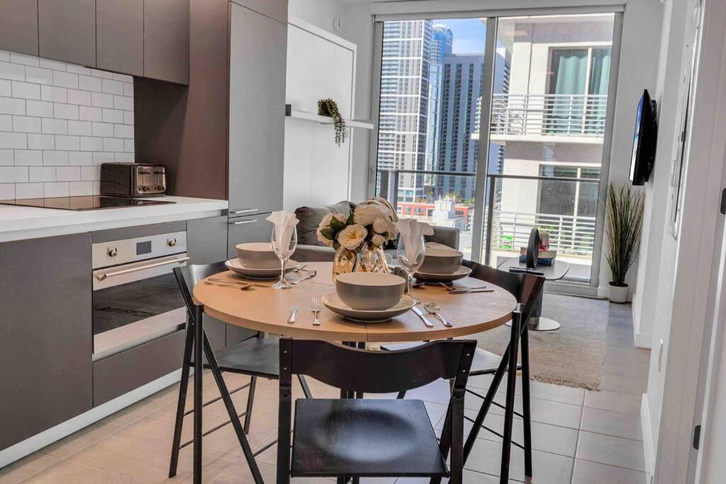 Апартаменти Breathtaking 1Br In The Heart Маямі Екстер'єр фото